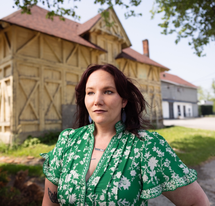 Emily Jarnot in front of historic building